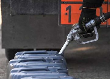 مصدر لـ المصري اليوم : زيادة أسعار البنزين والسولار بنسبة تتراوح بين 20 إلى 25 .. والقرار يدخل حيز التنفيذ غدا