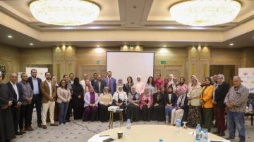 الصحة تنظم ورشة عمل لتعزيز الوعي بمخاطر مقاومة مضادات الميكروبات الصحة تنظم ورشة عمل لتعزيز الوعي بمخاطر مقاومة مضادات الميكروبات