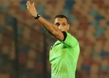 مشدود قوي ومتنشن .. شوبير يكشف سبب عصبية حكم مباراة الأهلي وبتروجت  مشدود قوي ومتنشن .. شوبير يكشف سبب عصبية حكم مباراة الأهلي وبتروجت