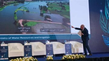 وزير الري: يجب نقل الناس من أراضي طرح النهر والتصدي لأي انتهاكات جديدة وزير الري: يجب نقل الناس من أراضي طرح النهر والتصدي لأي انتهاكات جديدة