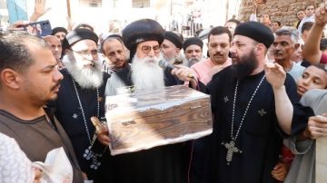 وضع حجر أساس تجديد كنيسة القديس مارمرقس بجزيرة طما صور وضع حجر أساس تجديد كنيسة القديس مارمرقس بجزيرة طما صور