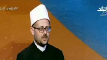 أسامة فخري الجندي: معنى التصوف الحقيقي يرتبط بـ 3 حالات يتقلب فيها الإنسان دائما أسامة فخري الجندي: معنى التصوف الحقيقي يرتبط بـ 3 حالات يتقلب فيها الإنسان دائما