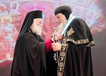 بحضور البابا تواضروس.. بطريركية الروم الأرثوذكس بالإسكندرية تحتفل بعام القديس أثناسيوس الرسولي الـ20 بحضور البابا تواضروس.. بطريركية الروم الأرثوذكس بالإسكندرية تحتفل بعام القديس أثناسيوس الرسولي الـ20