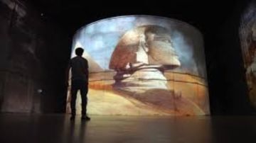 تقرير.. لماذا يقع الفرنسيون في غرام المصري القديم حتى اليوم؟