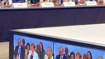 صندوق النقد والبنك الدوليان يشيدان بدور الرئيس السيسي في قيادة جهود عملية السلام بالشرق الأوسط