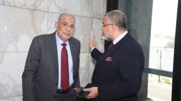 لأول مرة.. فوز 12 عضوا بالتزكية بانتخابات غرفة الدعاية والإعلام باتحاد الصناعات لأول مرة.. فوز 12 عضوا بالتزكية بانتخابات غرفة الدعاية والإعلام باتحاد الصناعات