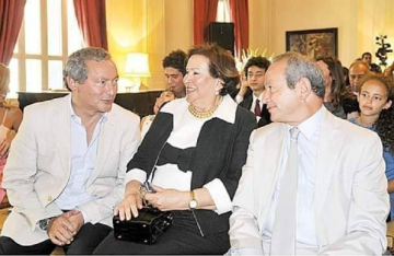 مصر.. الأم ساويرس: عملت مع عمال النظافة وينادونني يا ماما