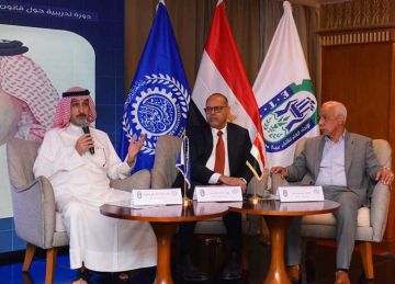 وزير العمل يفتتح ندوة بعنوان دور قانون العمل الجديد لتحسين علاقات العمل 