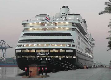 تقل 8 آلاف راكب.. وصول 3 سفن سياحية لميناء الإسكندرية خلال أسبوع (صور)