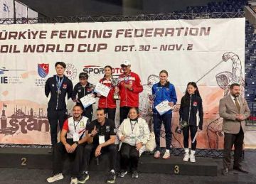 سارة عمرو تفوز بذهبية كأس العالم لسلاح الشيش تحت 17 سنة في تركيا سارة عمرو تفوز بذهبية كأس العالم لسلاح الشيش تحت 17 سنة في تركيا