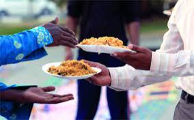 ما فضل إطعام الطعام عن روح المتوفى؟.. الإفتاء تجيب