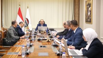 وزير قطاع الأعمال: خطة شاملة لضمان جاهزية الشركات للتوافق مع آلية الكربون الجديدة وزير قطاع الأعمال: خطة شاملة لضمان جاهزية الشركات للتوافق مع آلية الكربون الجديدة