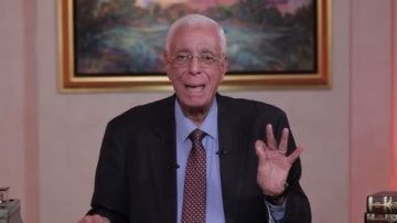 أمى بتدعي عليا وحياتي مدمرة .. حسام موافي: هذا مستحيل .. فيديو أمى بتدعي عليا وحياتي مدمرة .. حسام موافي: هذا مستحيل .. فيديو