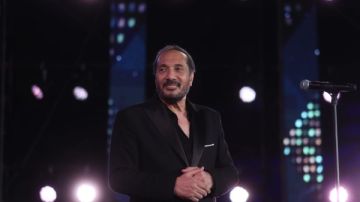 علي الحجار يفتتح حفله في مهرجان الموسيقى العربية بـ المال والبنون .. صور علي الحجار يفتتح حفله في مهرجان الموسيقى العربية بـ المال والبنون .. صور
