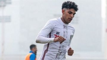 فيريرا يعلق على هجوم جماهير الزمالك على محمد السيد فيريرا يعلق على هجوم جماهير الزمالك على محمد السيد