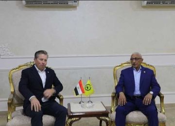 لزيارة معبر رفح وتفقد مخازن المساعدات .. وكيل الأمين العام للأمم المتحدة يصل شمال سيناء