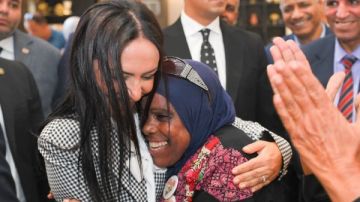 وزيرة التضامن ومحافظ جنوب سيناء يتفقدان القرية التراثية بشرم الشيخ وزيرة التضامن ومحافظ جنوب سيناء يتفقدان القرية التراثية بشرم الشيخ