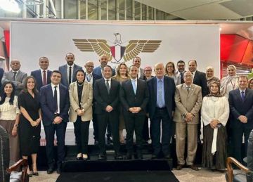 في تعاون بين القابضة للمطارات و أورنچ مصر .. إطلاق أول مساعد رقمي ذكي بالمطارات المصرية من مطار القاهرة الدولي