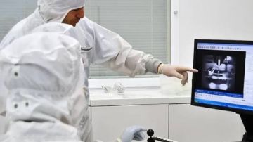 اكتشاف علاج ضوئي مذهل يقـ.ـتل الخلايا السرطانية في 30 دقيقة فقط اكتشاف علاج ضوئي مذهل يقـ.ـتل الخلايا السرطانية في 30 دقيقة فقط