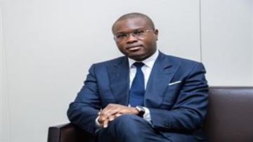 بنين .. وزير المالية روموالد واداني يترشح رسميا للانتخابات الرئاسية 2026