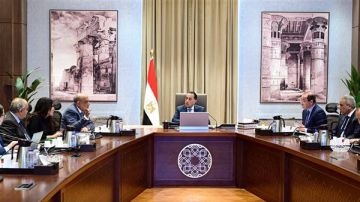 مدبولي يؤكد الاستمرار في توفير المتطلبات اللوجستية والمالية اللازمة لـ الضبعة النووية  مدبولي يؤكد الاستمرار في توفير المتطلبات اللوجستية والمالية اللازمة لـ الضبعة النووية