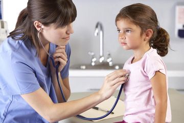 أمراض الخريف التي تصيب الأطفال.. تعرفي على أبرزها وأعراضها وطرق الوقاية أمراض الخريف التي تصيب الأطفال.. تعرفي على أبرزها وأعراضها وطرق الوقاية