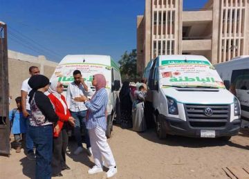 الكشف على 1110 مواطنين مجانا ضمن قوافل حياة كريمة بـ الإسماعيلية