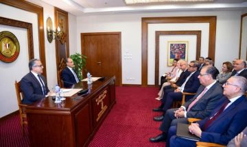 في أول زيارة منذ انتخابه مديرا عاما لليونسكو.. وزارة الخارجية تستقبل الدكتور خالد العناني