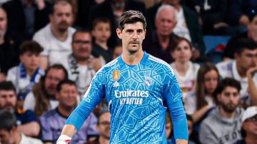 هل يجامل الحكام ريال مدريد؟.. رد قوي من كورتوا على رئيس برشلونة هل يجامل الحكام ريال مدريد؟.. رد قوي من كورتوا على رئيس برشلونة