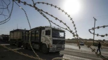 إسرائيل تعيد فتح معبري كرم أبو سالم وكيسوفيم لإدخال المساعدات إلى غزة