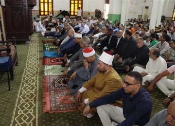 الفجر بالإسكندرية 5.44 ص .. جدول مواقيت الصلاة في مدن الجمهورية غدا الثلاثاء  الفجر بالإسكندرية 5.44 ص .. جدول مواقيت الصلاة في مدن الجمهورية غدا الثلاثاء