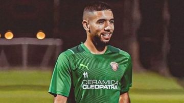 عقب تصدر قمة الدوري.. سيراميكا: لم نمنع القندوسي من الانتقال للزمالك.. واللاعب خارج حساباتنا عقب تصدر قمة الدوري.. سيراميكا: لم نمنع القندوسي من الانتقال للزمالك.. واللاعب خارج حساباتنا