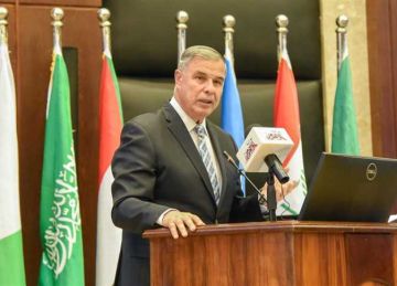 محافظ الإسكندرية: تولي أول مصري وعربي رئاسة اليونسكو تتويج لمسيرة الجهود المصرية (صور) محافظ الإسكندرية: تولي أول مصري وعربي رئاسة اليونسكو تتويج لمسيرة الجهود المصرية (صور)