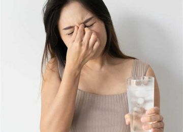 يزداد مع تغير الفصول.. طرق طبيعية للتخلص من صداع الجيوب الأنفية 