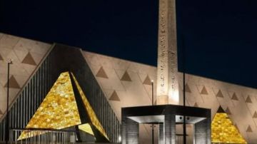 النقل: الطرق والمحاور المؤدية للمتحف المصري الكبير في أبهى صورها وجاهزة لاستقبال الزوار النقل: الطرق والمحاور المؤدية للمتحف المصري الكبير في أبهى صورها وجاهزة لاستقبال الزوار