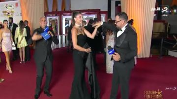 طلب مفاجئ من طارق العريان لزوجته على الهواء.. شاهد ماذا قال؟ طلب مفاجئ من طارق العريان لزوجته على الهواء.. شاهد ماذا قال؟