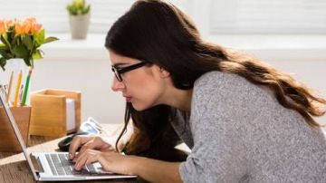 لن تصدق.. الجلوس لفترات طويلة يؤثر على رئتك بهذا الشكل لن تصدق.. الجلوس لفترات طويلة يؤثر على رئتك بهذا الشكل