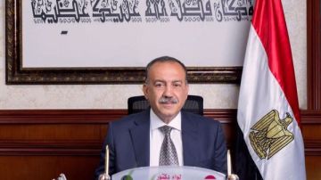 محافظ أسيوط يعتمد التعريفة الجديدة للمواصلات ويوجه بتكثيف الحملات