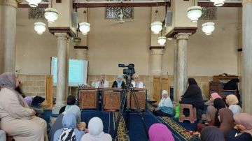 ملتقى المرأة بالجامع الأزهر يناقش دور التغذية السليمة في بناء الصحة الجسدية والنفسية للطلاب