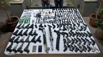 ضبط صاحب ورشة تصنيع أسلحة نارية غير مرخصة وأدوات تصنيع في حملة بالغربية ضبط صاحب ورشة تصنيع أسلحة نارية غير مرخصة وأدوات تصنيع في حملة بالغربية