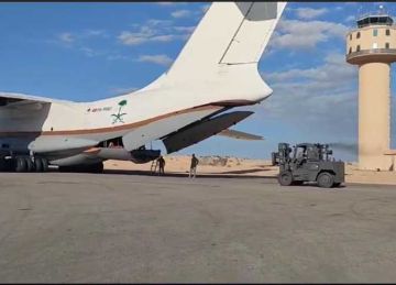 مطار العريش يستقبل طائرة مساعدات قادمة من السعودية لصالح غزة