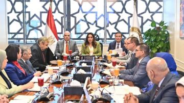 اجتماع وزاري لتنفيذ رؤية وطنية لمواجهة تأثير تغير المناخ على الأمن الغذائي اجتماع وزاري لتنفيذ رؤية وطنية لمواجهة تأثير تغير المناخ على الأمن الغذائي