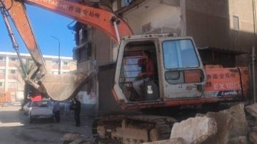 استمرار اعمال تطوير منطقة برسيل بضواحي بورسعيد استمرار اعمال تطوير منطقة برسيل بضواحي بورسعيد