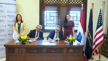 توقيع شراكة بين جامعة عين شمس والجامعة الأمريكية بالقاهرة