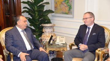 سفير التشيك بالقاهرة يزور دير المحرق بالقوصية لبحث التعاون ودعم المبادرات التنموية بأسيوط سفير التشيك بالقاهرة يزور دير المحرق بالقوصية لبحث التعاون ودعم المبادرات التنموية بأسيوط