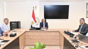 وزير الري: بدأنا استخدام الدرون لمسح ترعة الإسماعيلية وتحديد المخالفات وزير الري: بدأنا استخدام الدرون لمسح ترعة الإسماعيلية وتحديد المخالفات