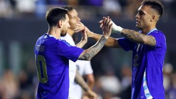 الأكثر صناعة في تاريخ المنتخبات.. ميسي يحطم رقم نيمار القياسي