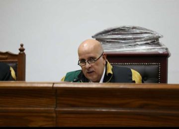 تأييد السجن المشدد 5 سنوات لربة منزل وآخرين بتهمة تصدير المخدرات تأييد السجن المشدد 5 سنوات لربة منزل وآخرين بتهمة تصدير المخدرات