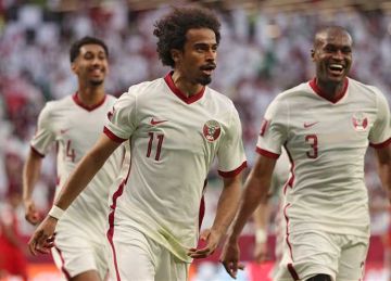 تشكيل قطر الرسمي ضد الإمارات في تصفيات كأس العالم