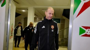 تعرف على تشكيل الأهلي أمام فريق إيجل نوار البوروندي تعرف على تشكيل الأهلي أمام فريق إيجل نوار البوروندي